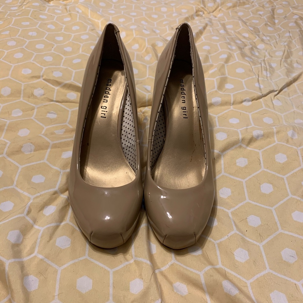 Nude heels